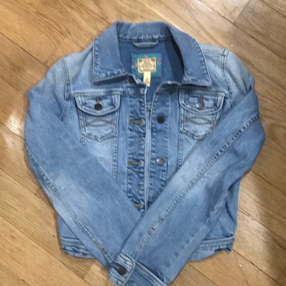 Abercrombie & Fitch Other - Cute Size M Girls Abercrombie Jean Jacket.